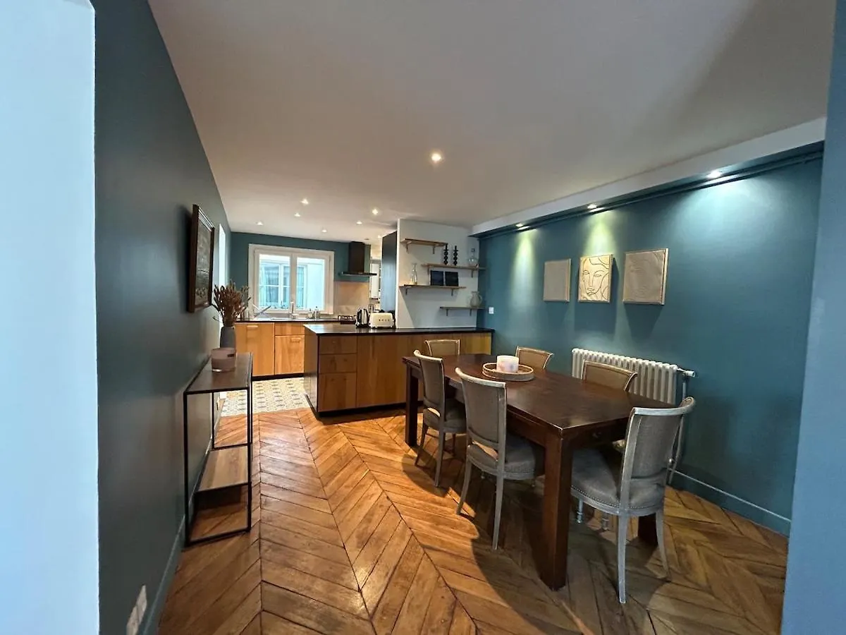 파리 Outstanding And Sunbathed 3 Br 아파트 0*,  프랑스